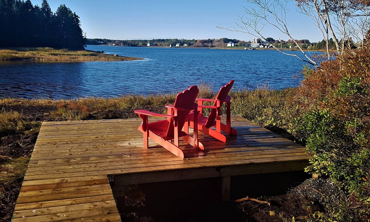 Lunenburg Cottage | Oceanside Vacation Cottage