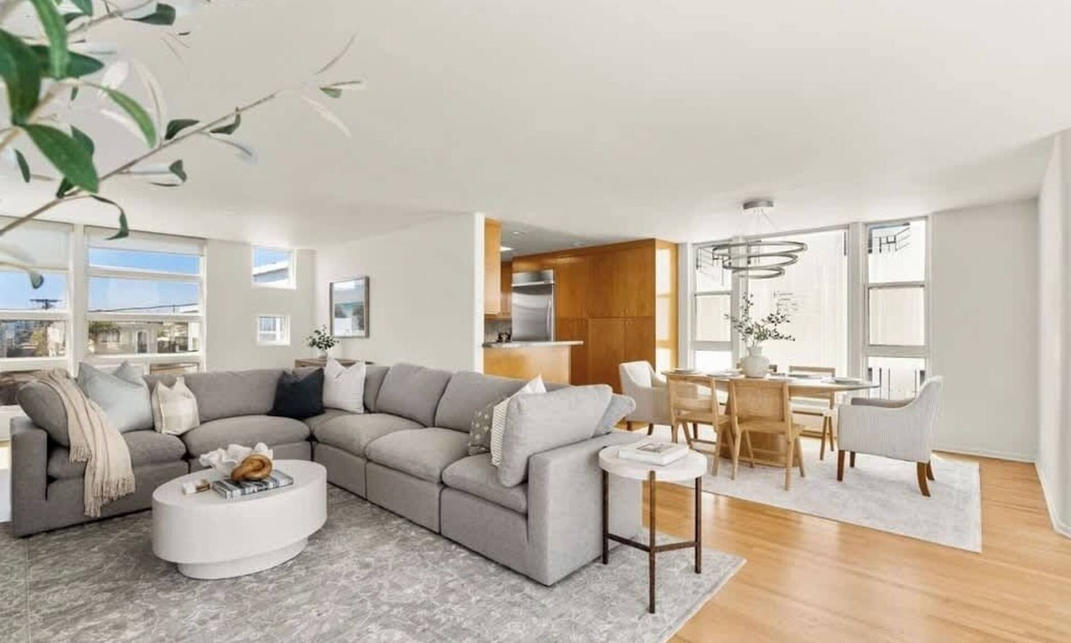 Gas Lamp Section House | Oceanview 3BR | Near Beach | Parking