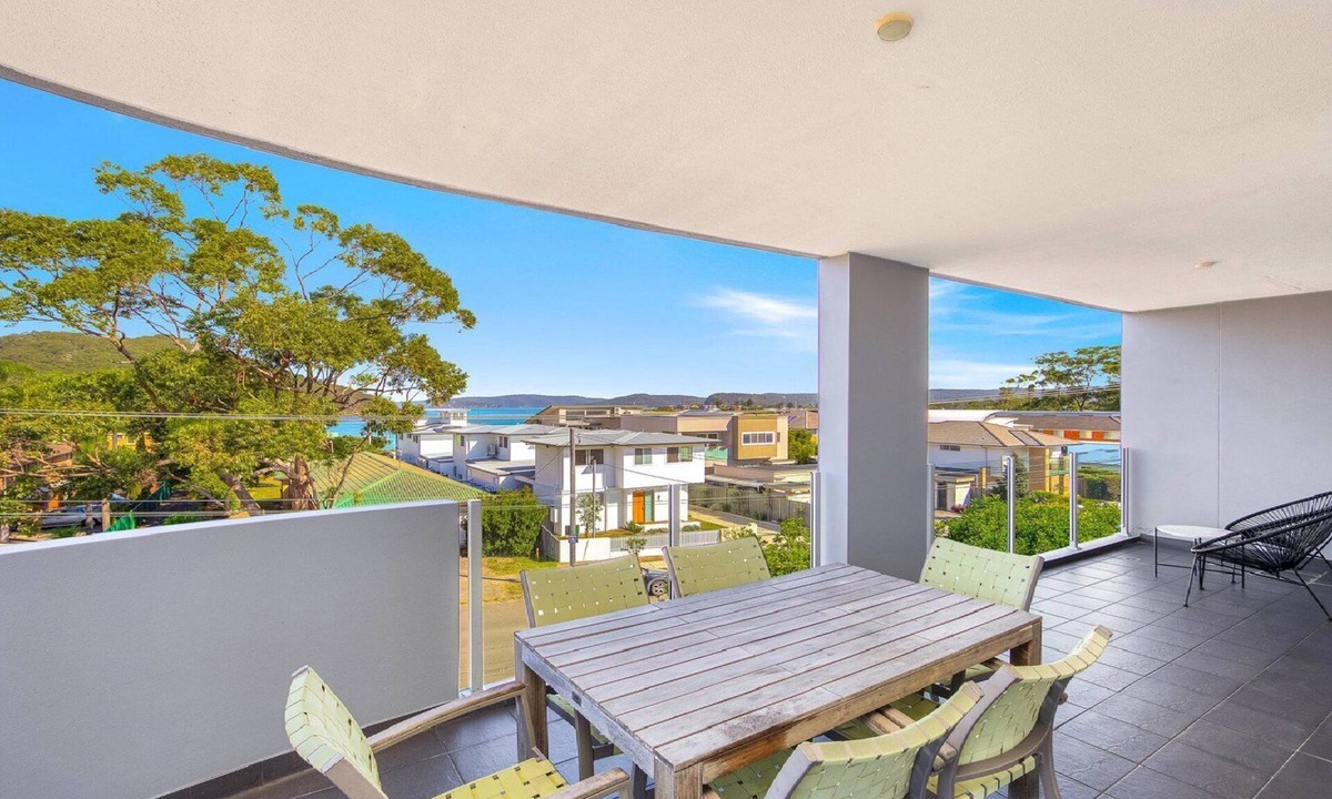 Ettalong Beach Apartment | OCEANVIEW HAVEN - ETTALONG BEACH