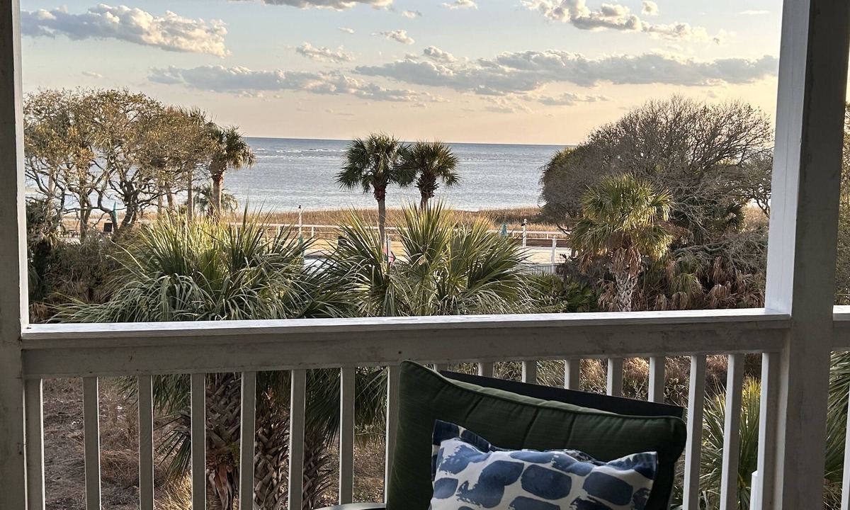 Saint Helena Island House | Oceanview home @ Cabana Club with 6 seat golf cart and club cards