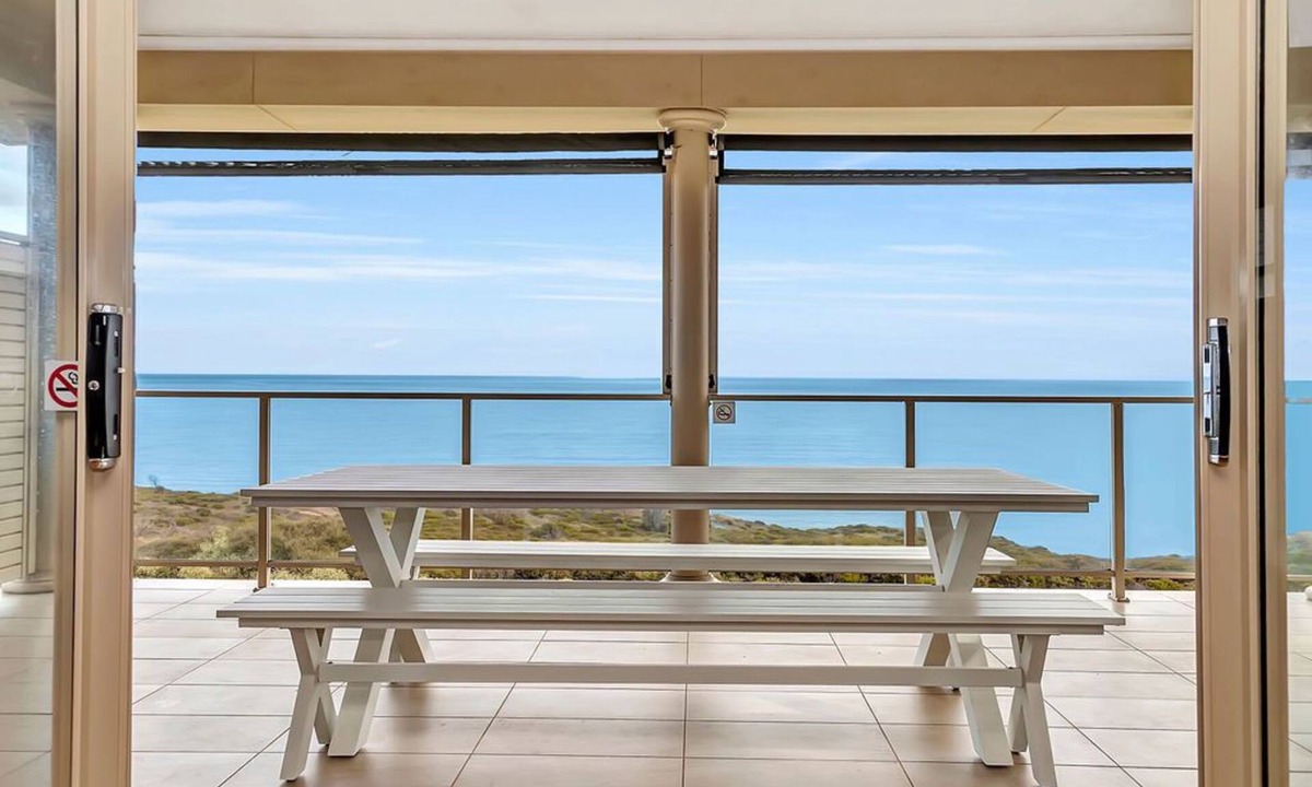 Moana House | Ochre Point Beach House