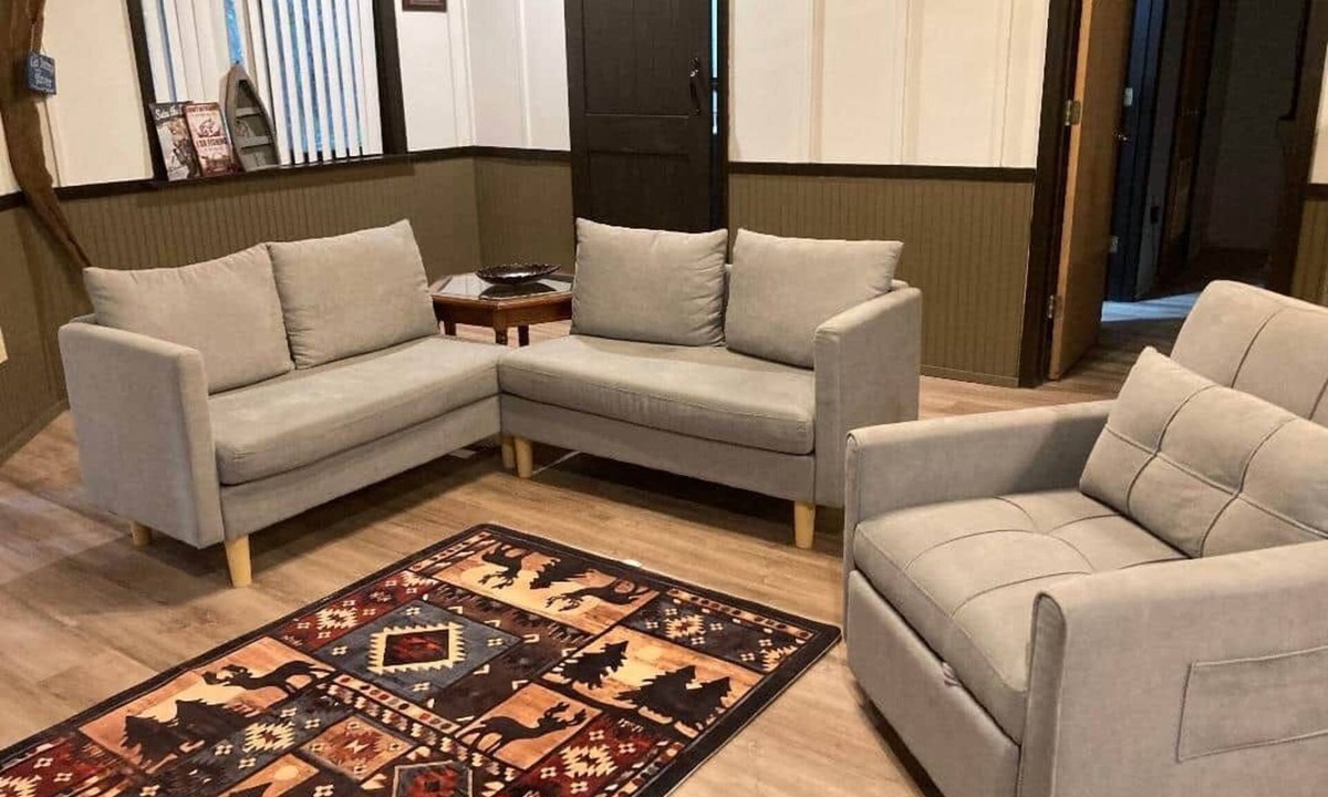 Claxton House | Octagon Cabin on the Canoochee River