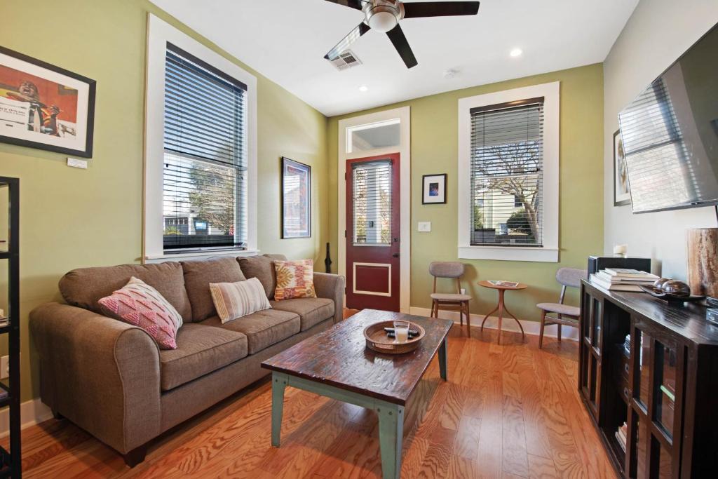 West Riverside House | Octavia Street