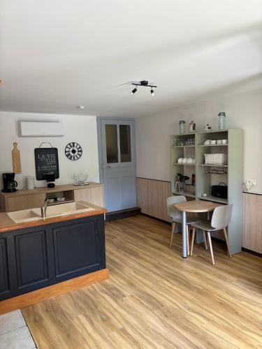 Harsault Apartment | Odcvl - Le Moulin Gentrey