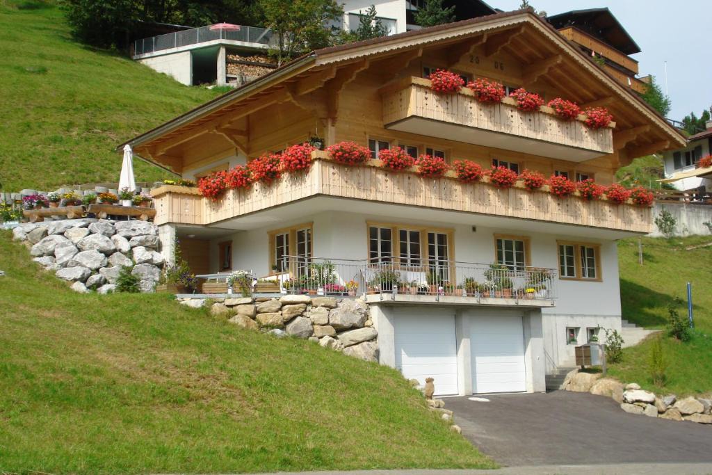 Adelboden Apartment | Oeystrasse 10a