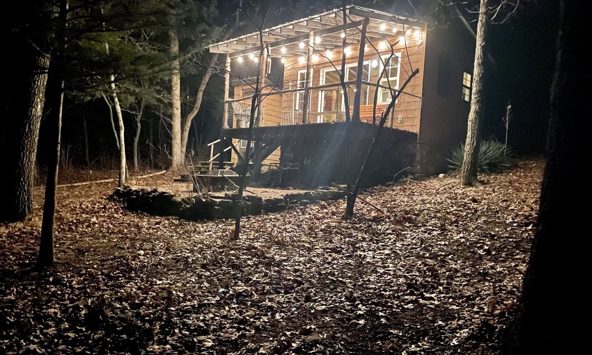 Elkland Cabin | Off Grid tiny cabin on riverfront property