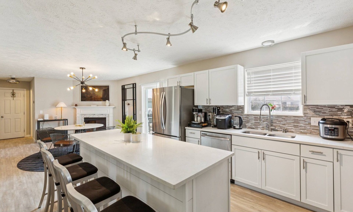 Oglesby House | Oglesby Vacation Home 6 Bedroom Home