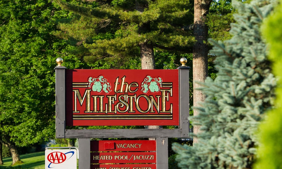 Ogunquit - Wells Hotel | Ogunquit - The Milestone