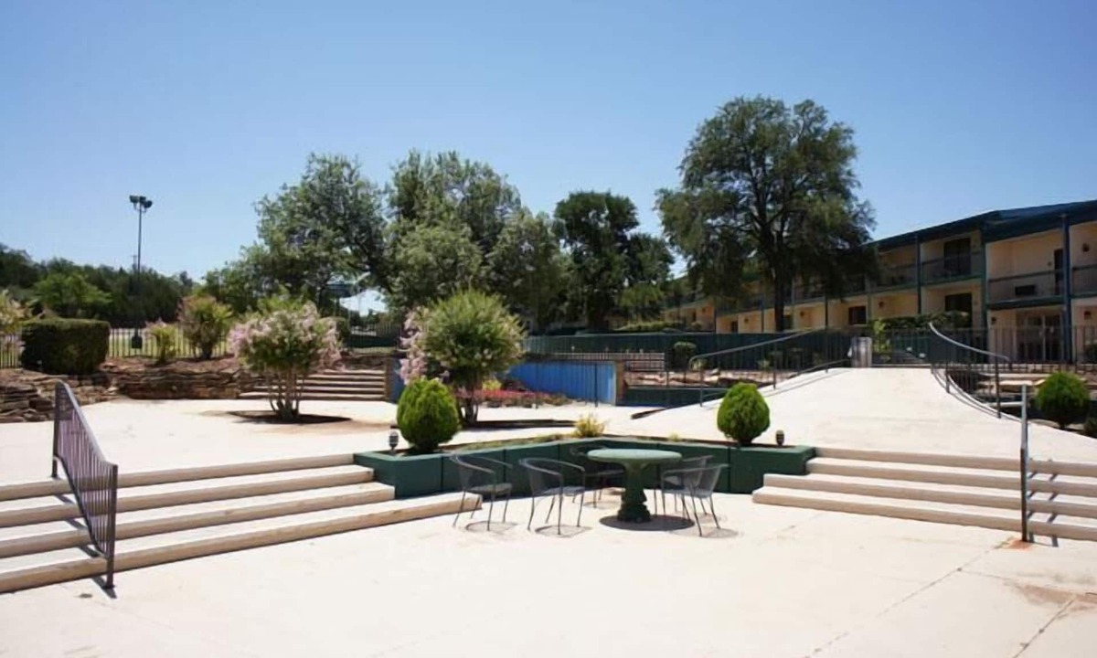 Central Oklahoma City Hotel | OK Hotel