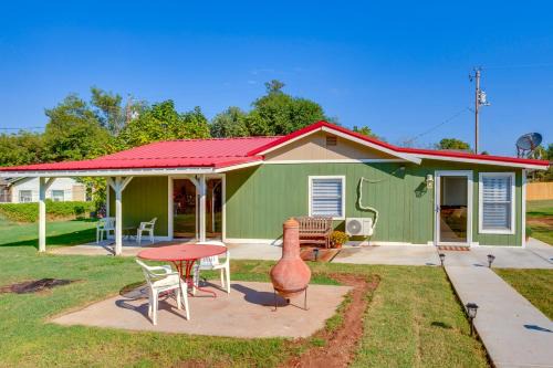 Fort Cobb House | Oklahoma Home Near Lake w/Patio, Grill & Chiminea