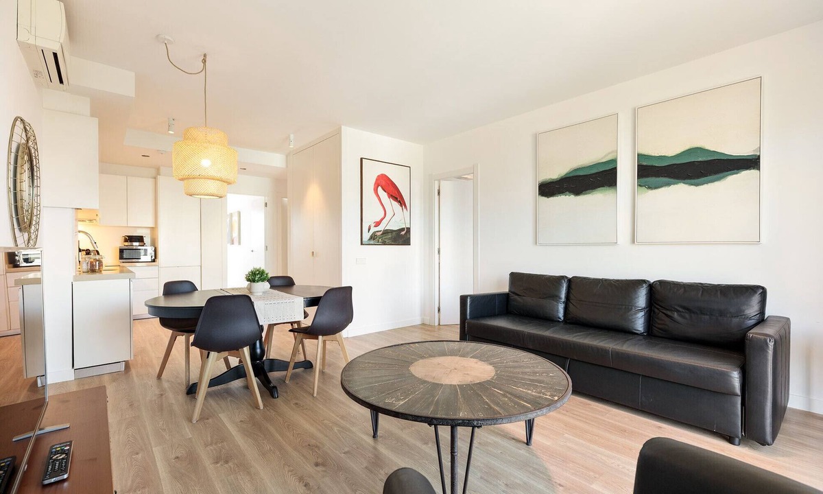 Poblenou Apartment | OLA LIVING POBLENOU BEACH 14 ATTIC