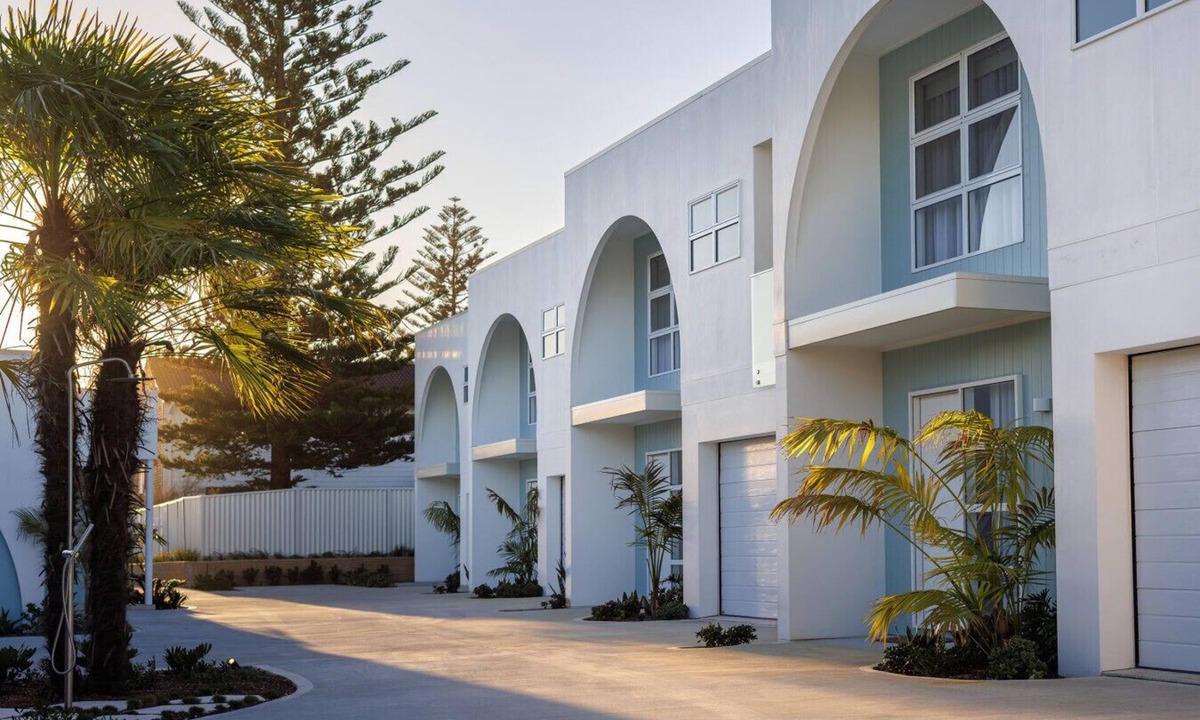 Anna Bay Villa | Olas Villa 5 | Med-Style 3BR + Plunge Pool + Beach