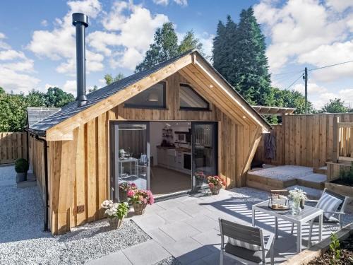 Olchard House | Olchard Lodge