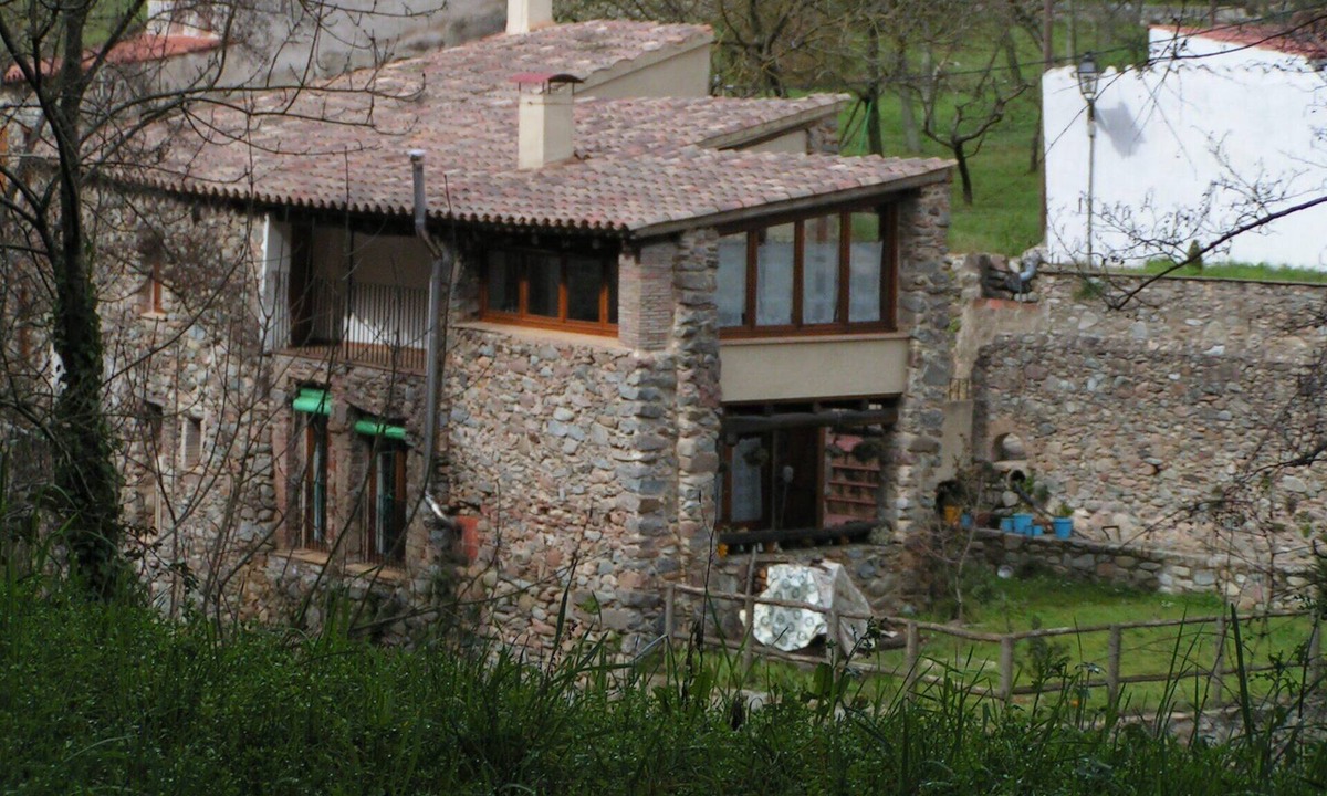 Osor House | Old 17th century blacksmith's house
