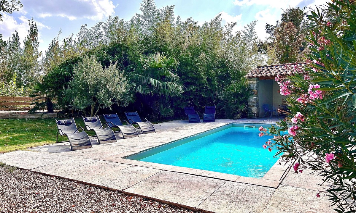 Brujas House | Old barn in typical Ardéchois hamlet with private swimming pool! ⭐️⭐️⭐️
