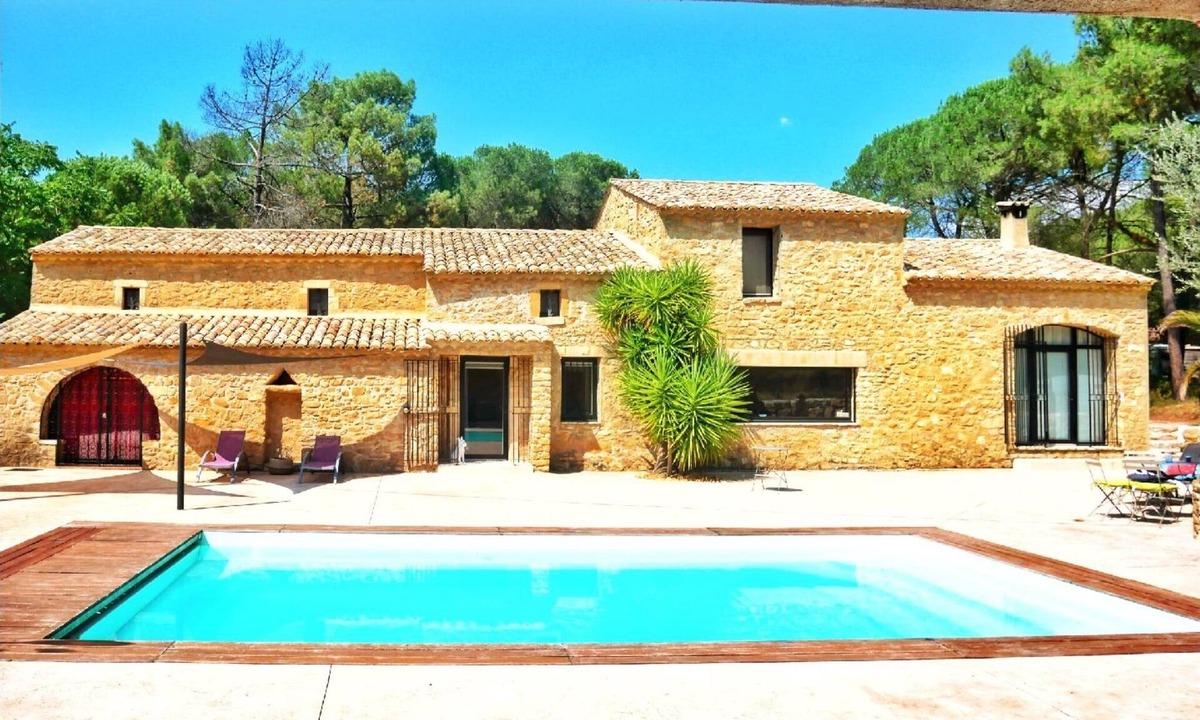 Bagnols-sur-Ceze Other | Old barn renovated to nine