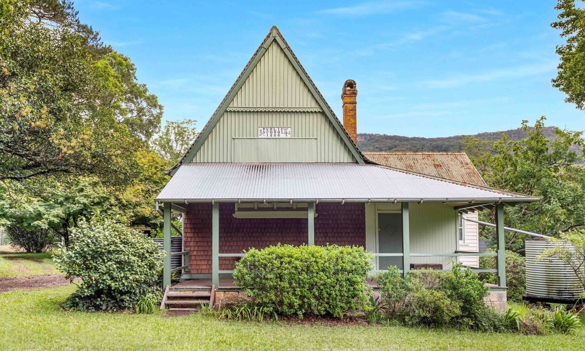 Barrengarry House | Old Barrengarry School House