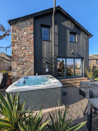 Sockbridge and Tirril House | Old Brewery Barn, Ullswater, Lake District