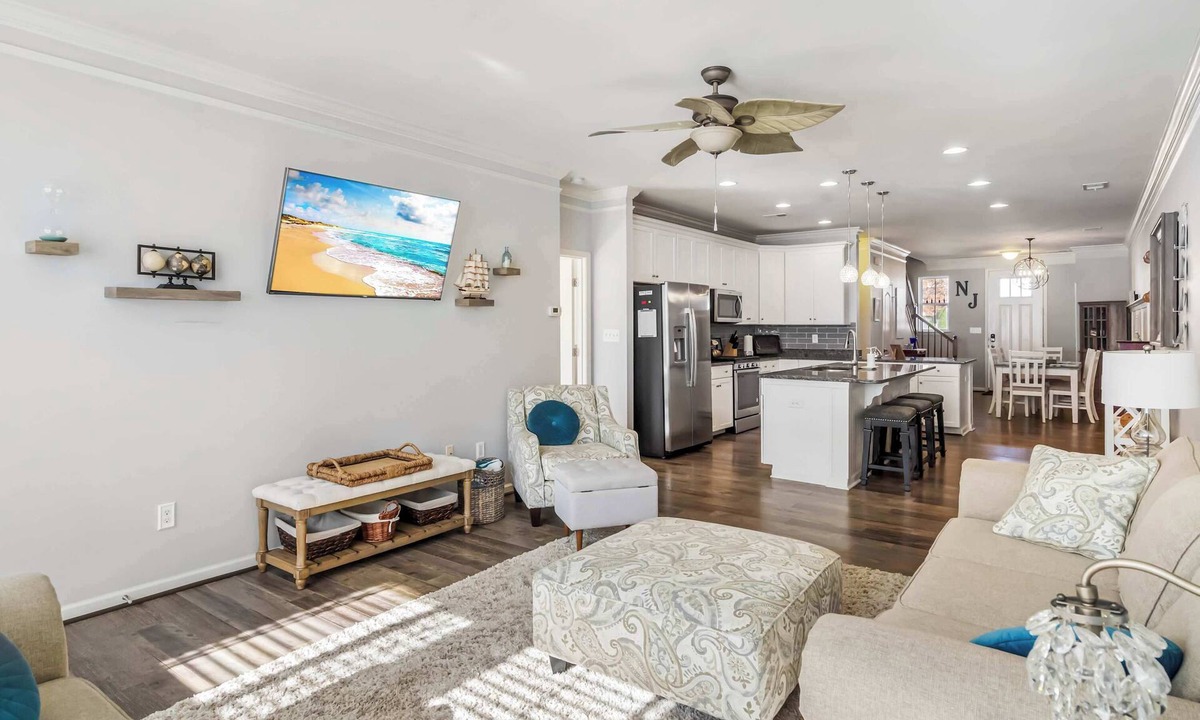 Millville Condo | Old Canal Getaway, Stay for 6