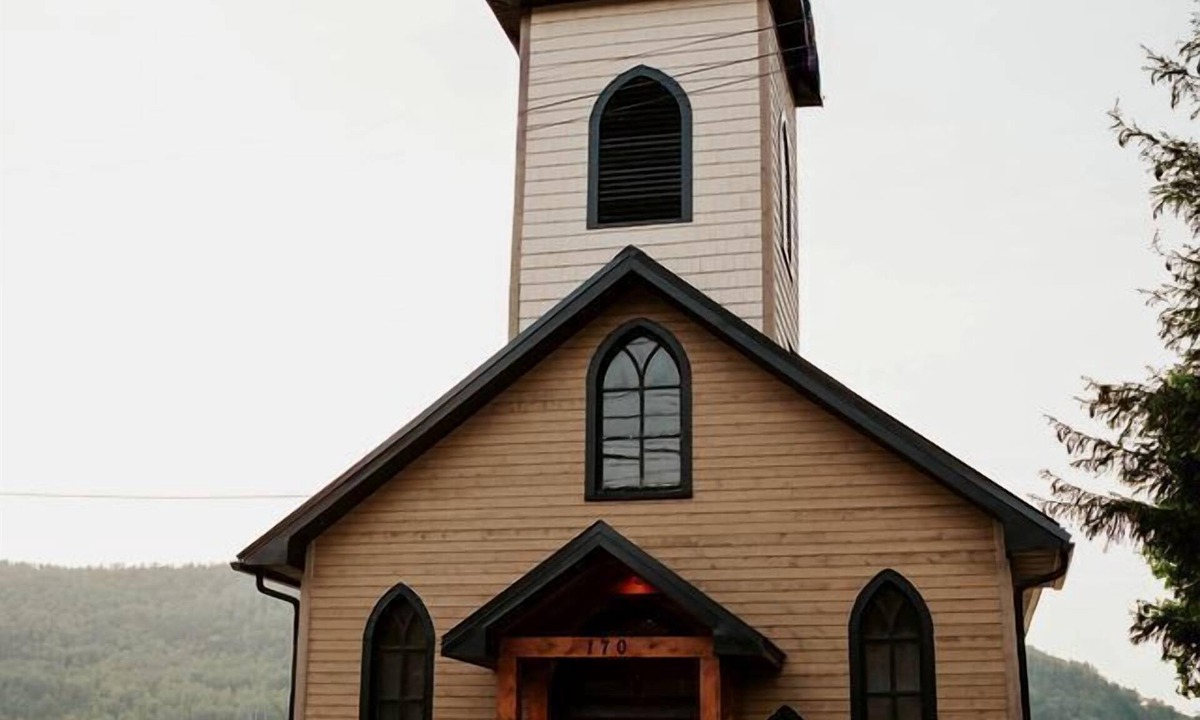 Listuguj Mi'gmaq First Nation House | Old Church Cottages Flatlands
