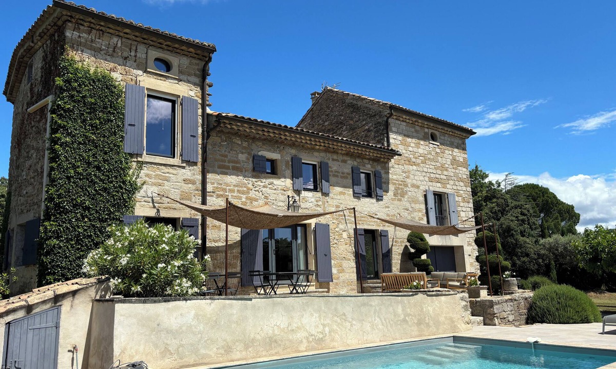 Grignan House | Old coaching inn