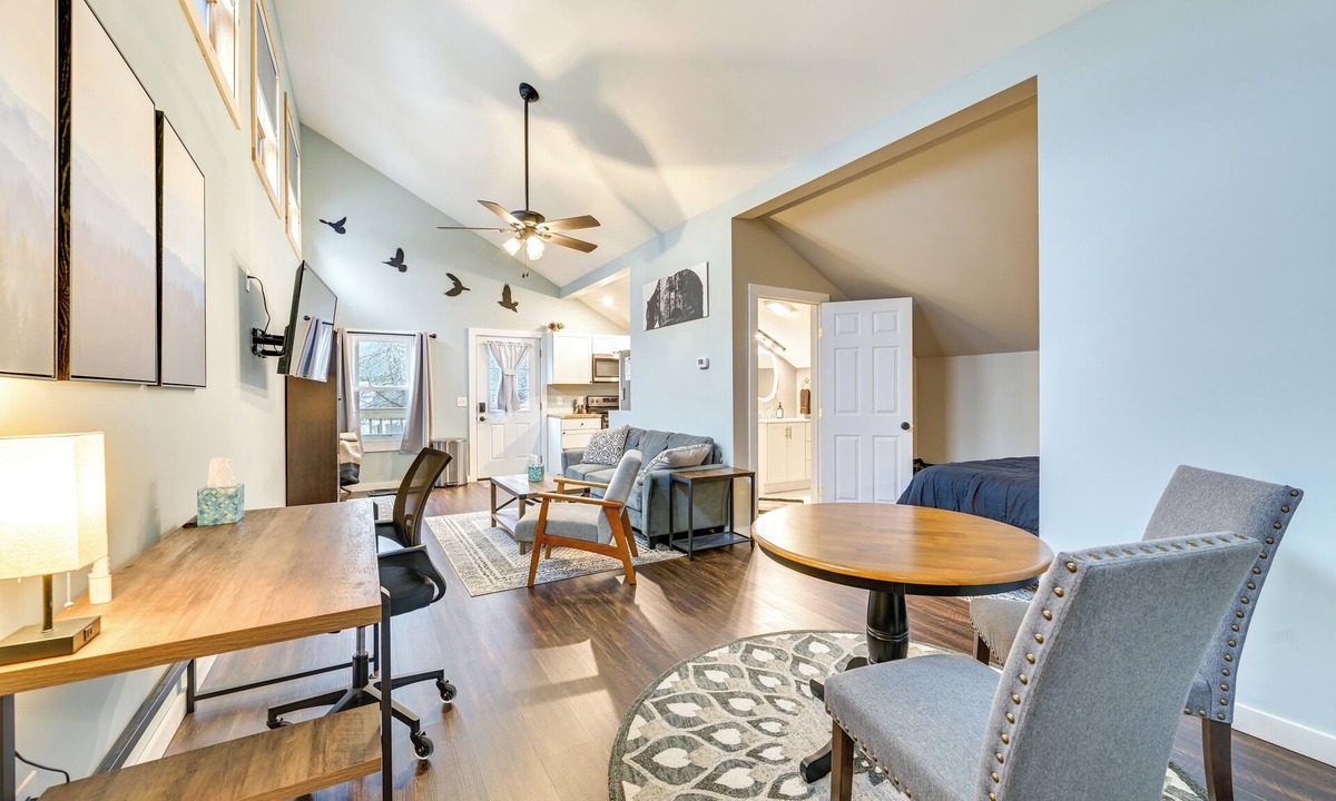 Town of Webb Apartment | Old Forge Studio: Close to Lakes & Hiking Trails