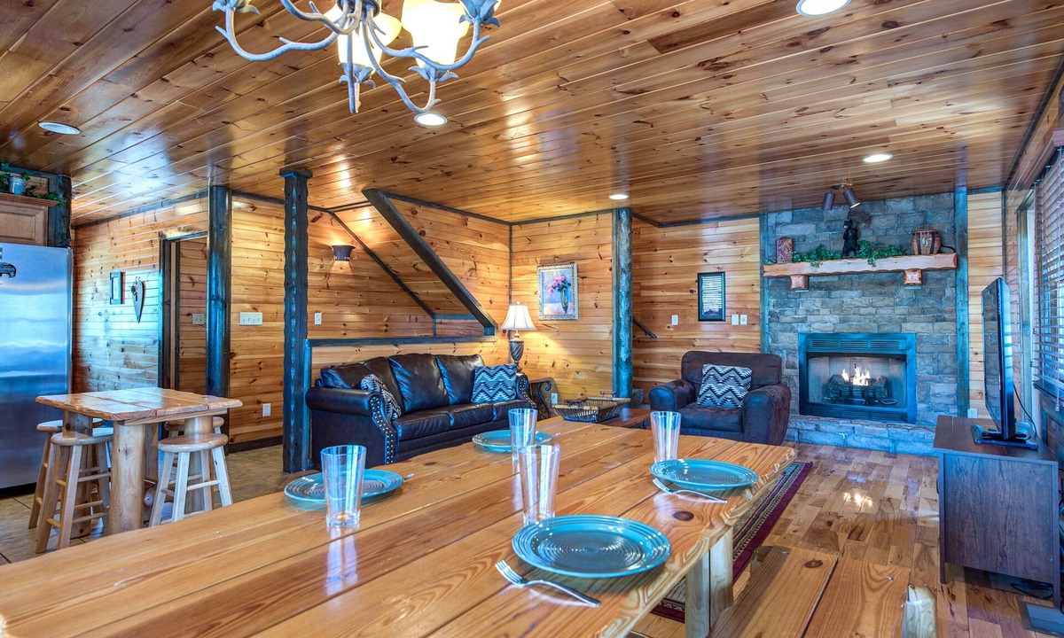 Hemlock Hills Cabin | Old Hickory Lodge