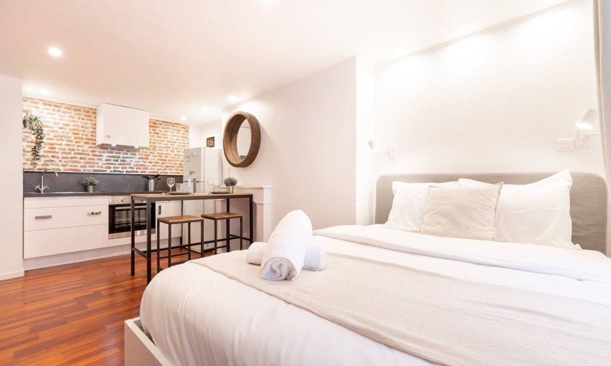 Old Lille Apartment | Old Lille - studio, ideally located !