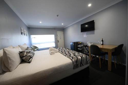 Rutherford Hotel | Old Maitland Inn - Rutherford