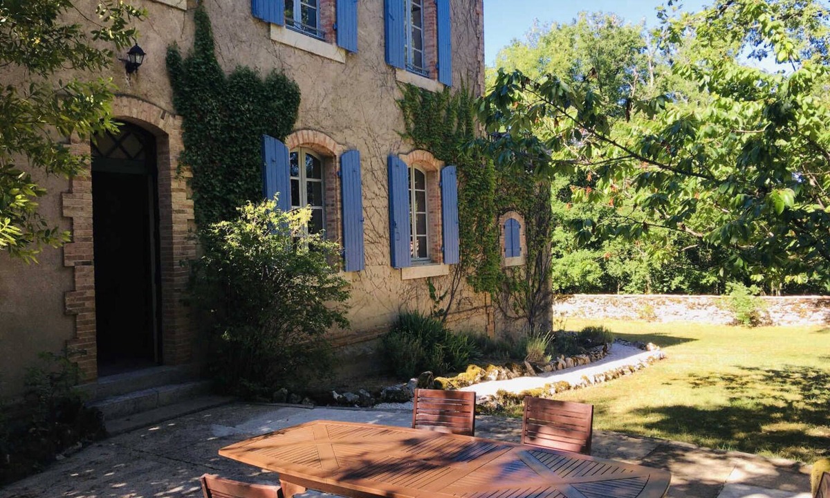 Penne House | Old Moncéré School