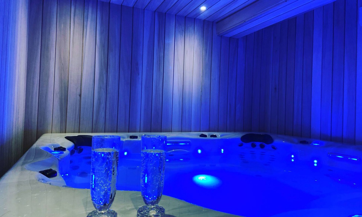 Centre Ville House | Old Rose