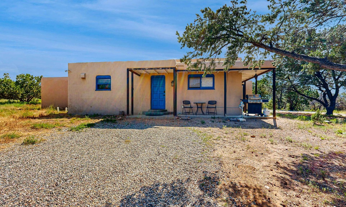 Santa Fe House | Old Santa Fe Manor | 3-Acre Escape | Walk to Plaza