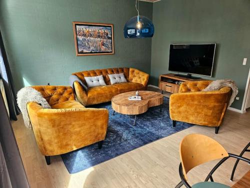 Viborg Apartment | Old school design in Viborg, TAW and VIA close