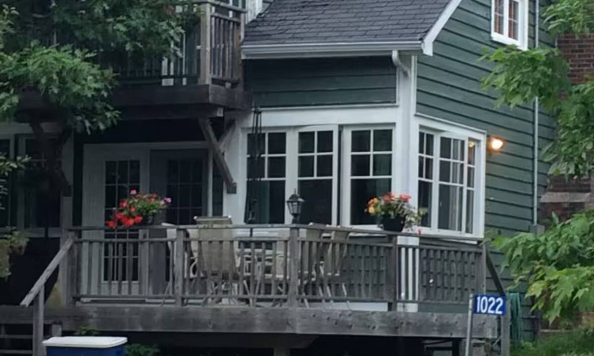 Bracebridge Cabin | Old school Muskoka Cottage