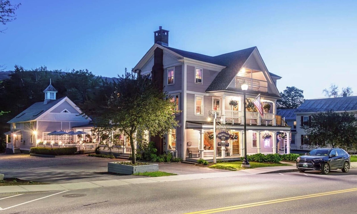 Waterbury Hotel | Old Stagecoach Inn