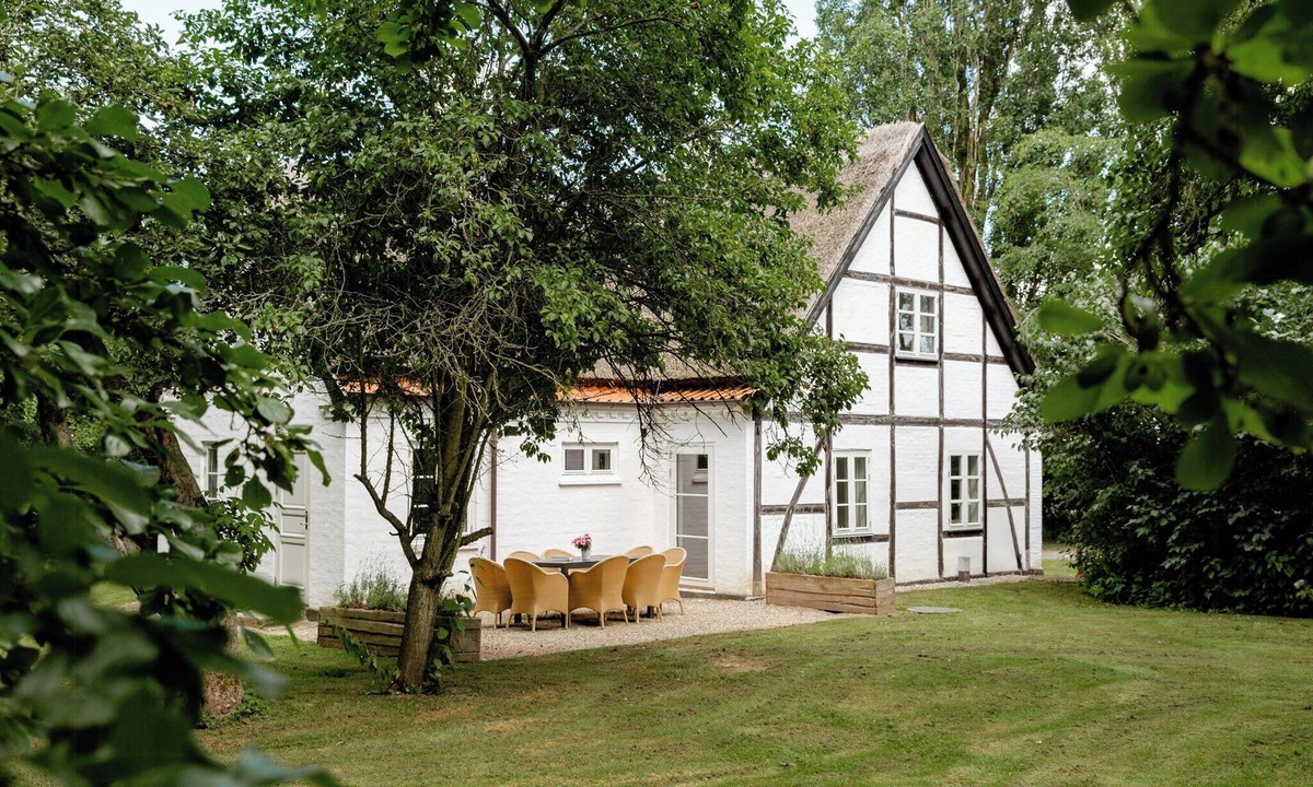 Maribo House | Old steward's home surrounded by nature