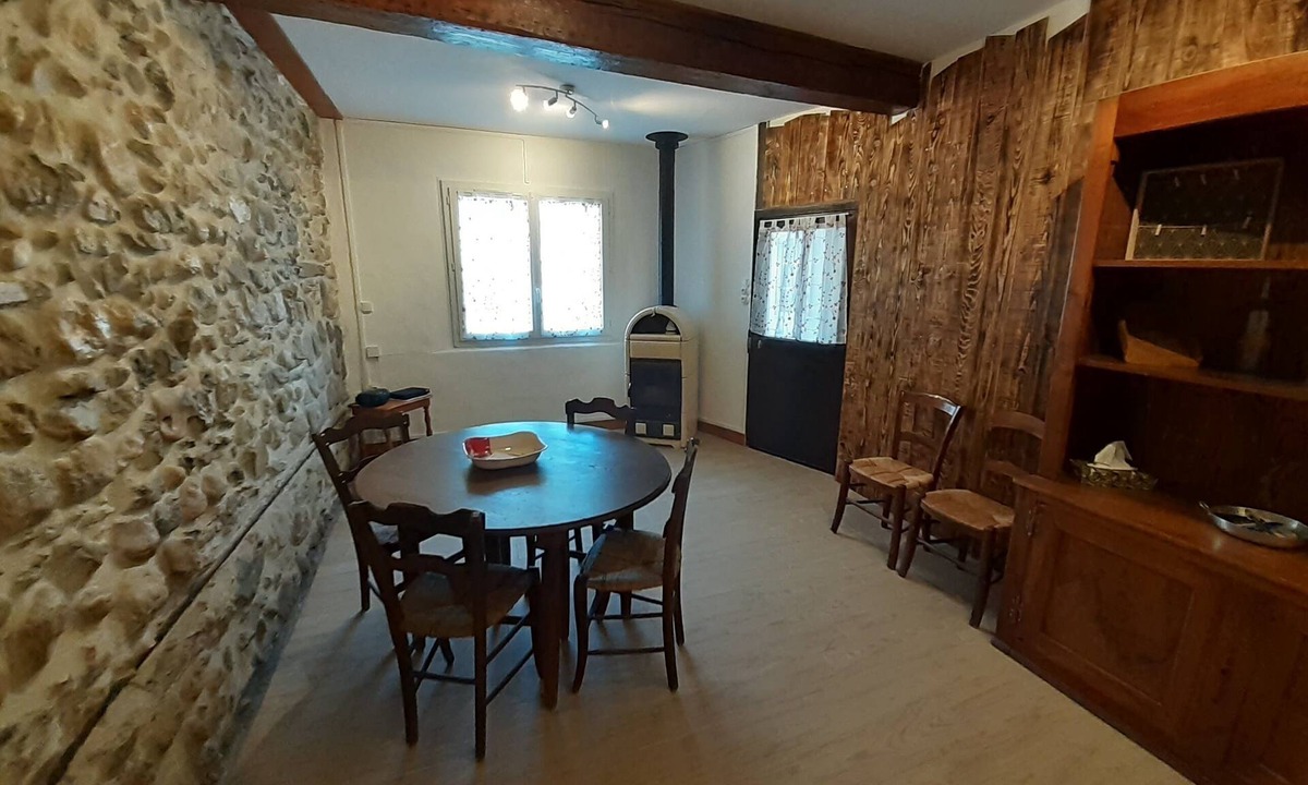 Quillan House | old stone village house