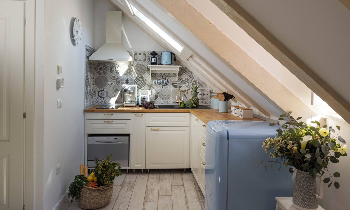 Dubrovnik Old Town Apartment | OLD TOWN LUXURY LIVING at BEST QUIET LOCATION