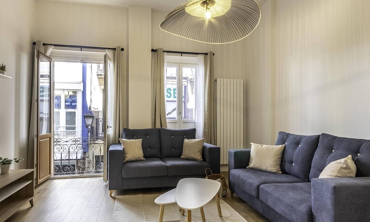 Bilbao Old Town Apartment | Old Town: The Heart of the Seven Streets