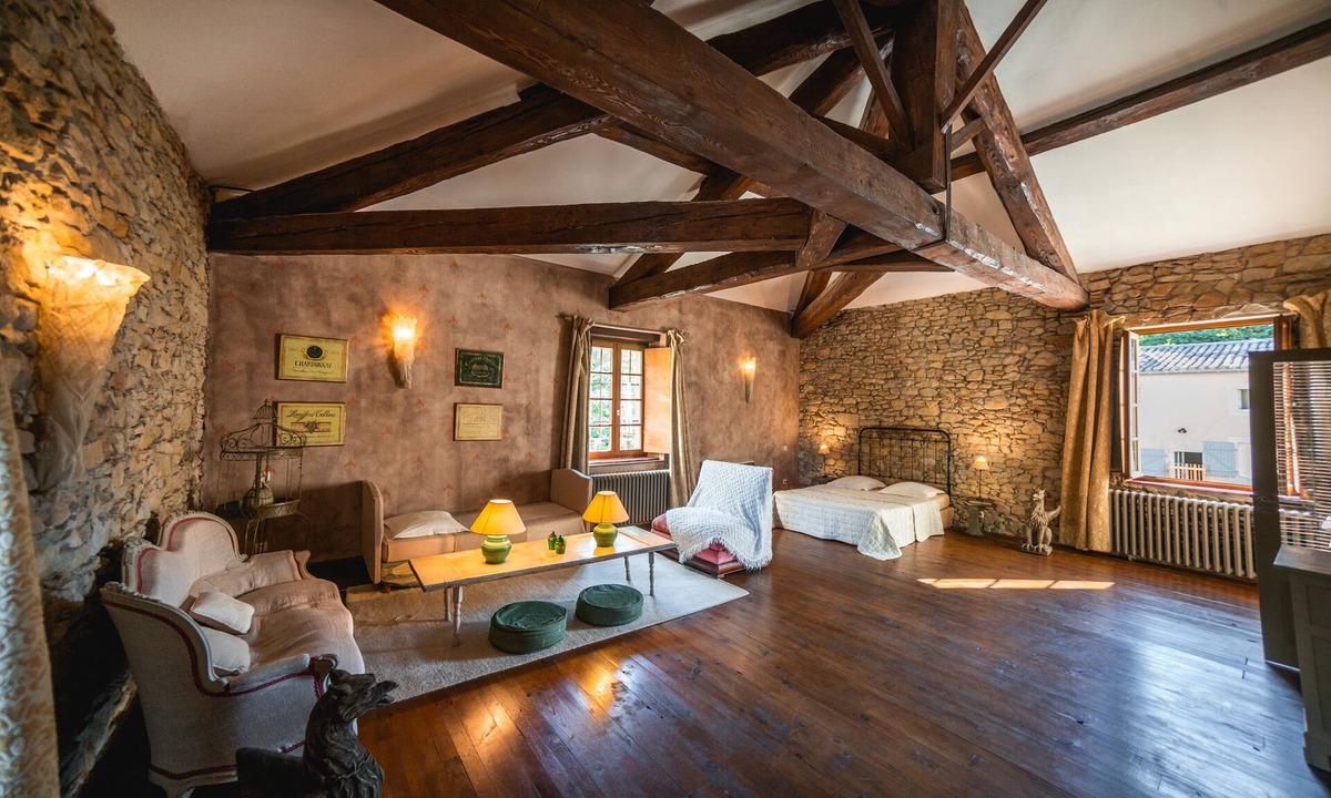 Carcassonne House | Old winery of 18 th century