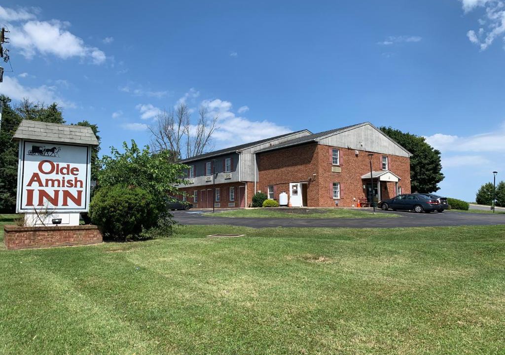 Witmer Hotel | Olde Amish Inn