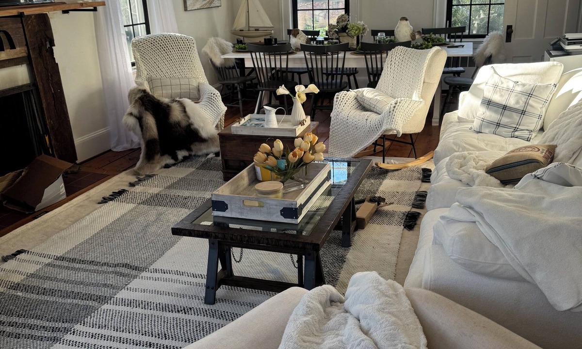 Old Lyme House | Olde Lyme Coastal Farmhouse