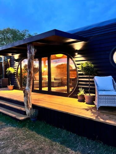 Gloucester Other | Oldwell Cabins