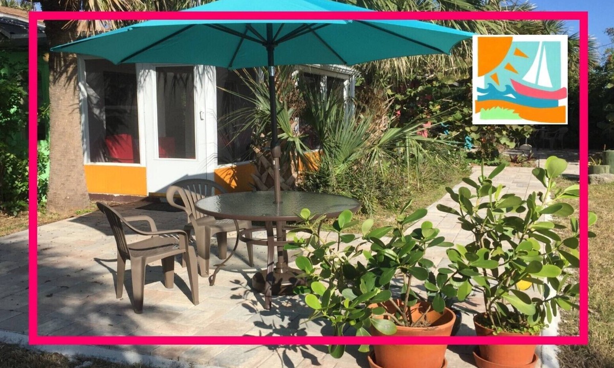 Flagler Beach Cottage | Oleander - Charming Cottage Downtown - Steps to the Beach!