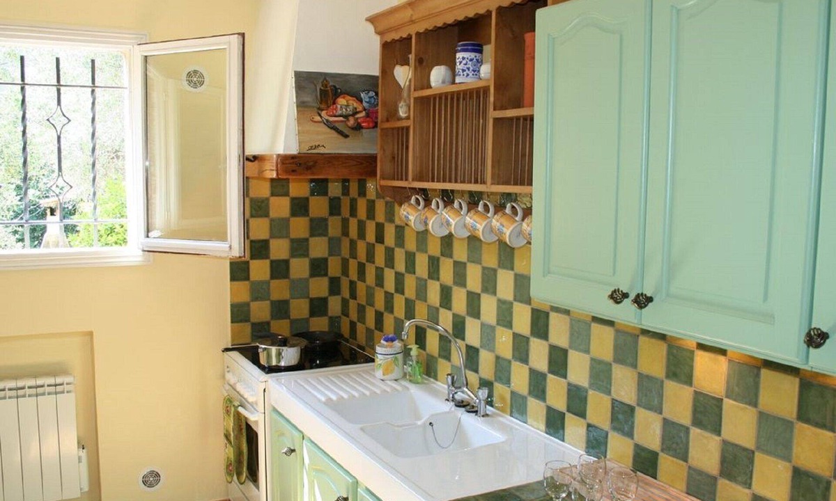 Le Bar-sur-Loup Apartment | Olive Grove Apartment with *Large Heated Pool*