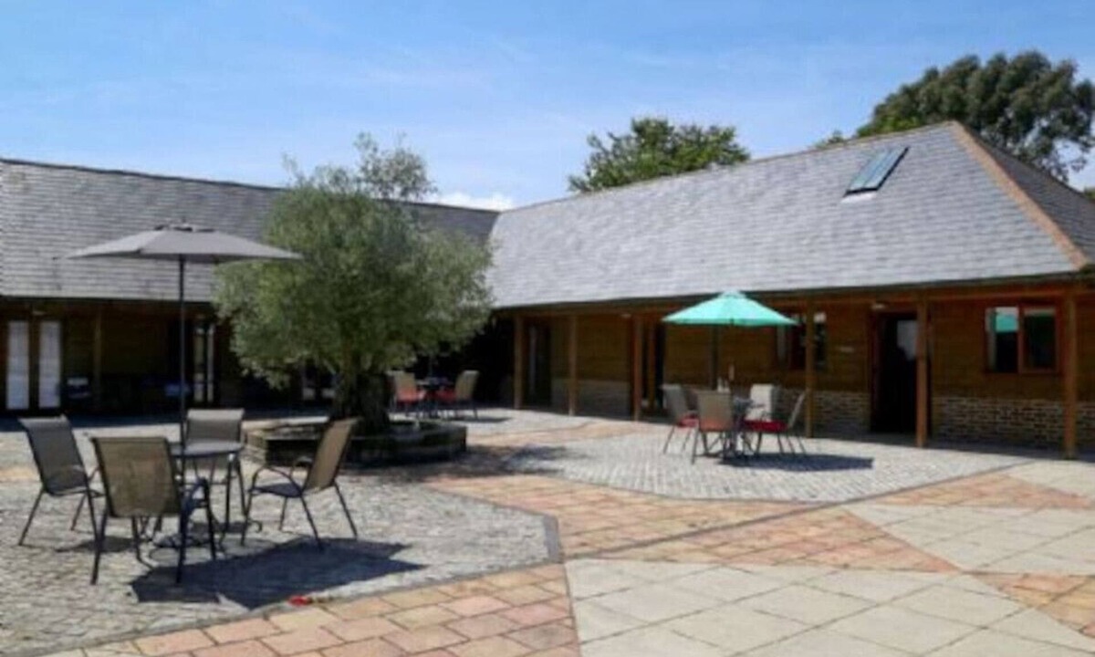 Selsted Cottage | Olive Tree Cottage, Hoad Farm