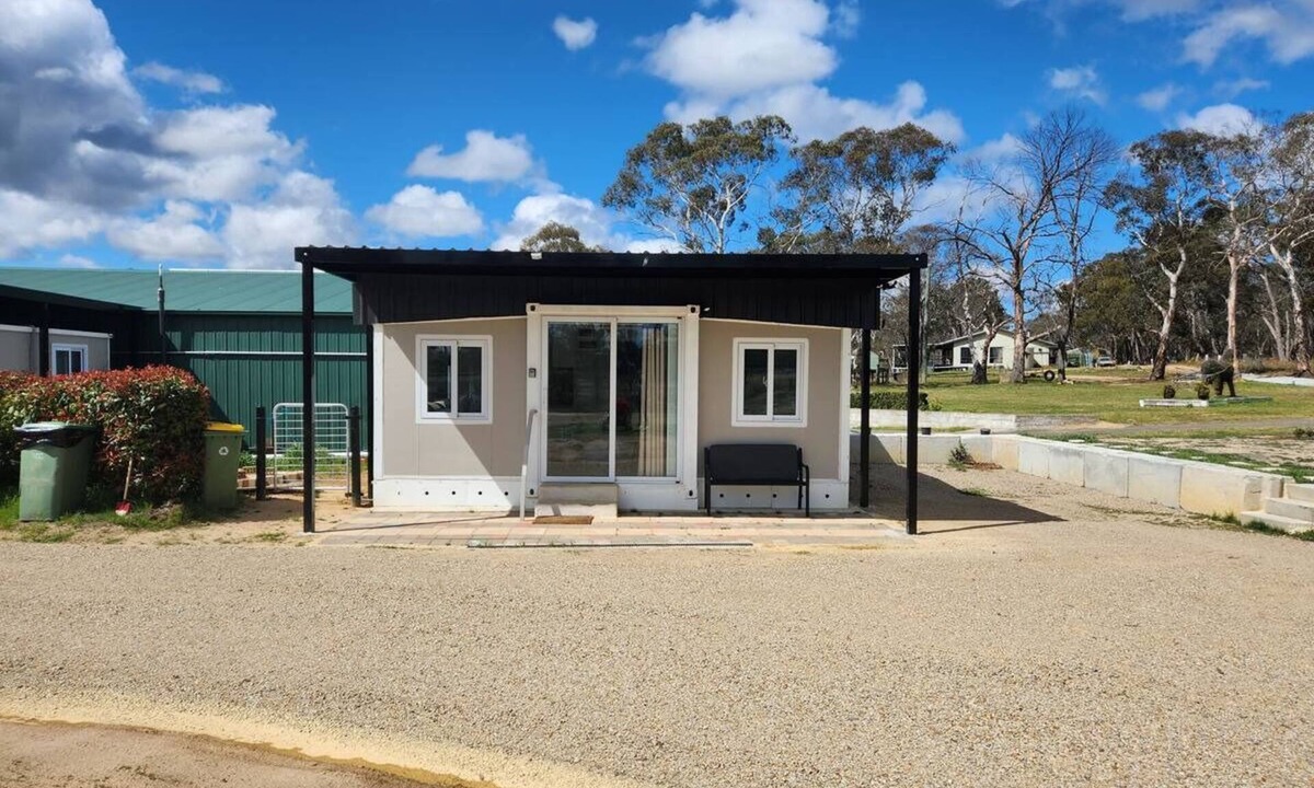 Hartley Vale Cabin | Oliver’s Hut - Hartley Huts