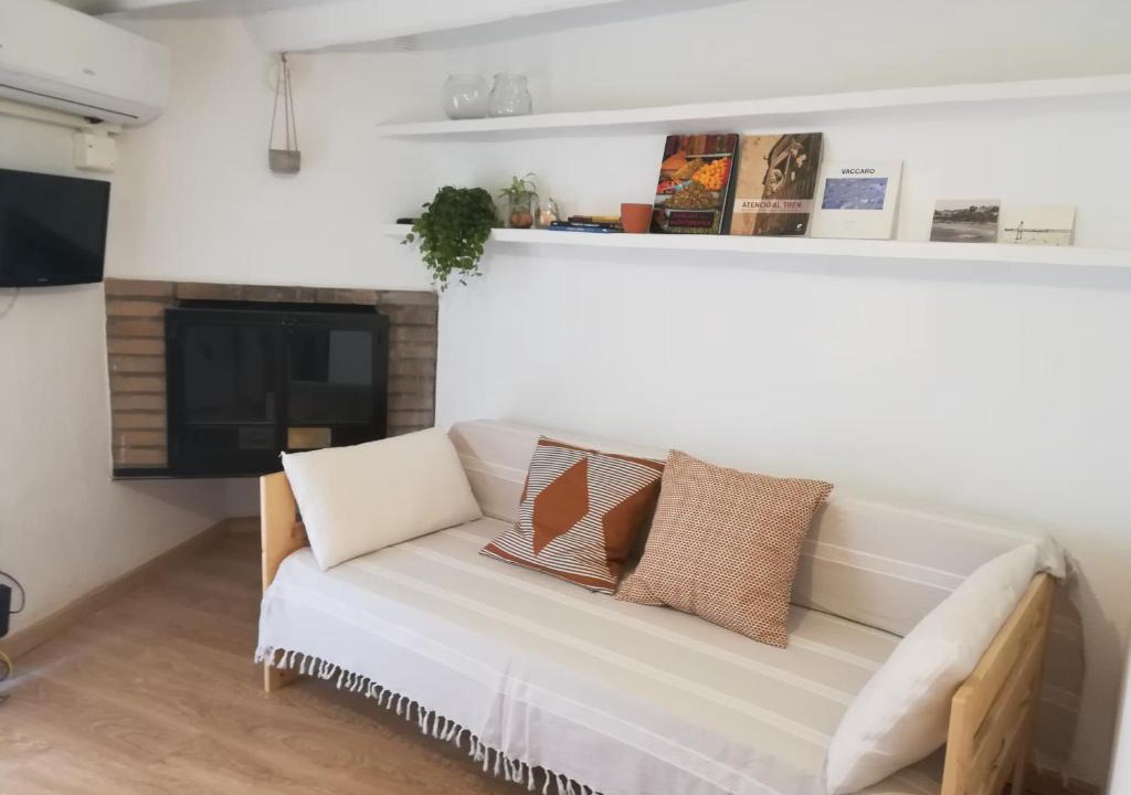 Old Town Apartment | Olivia V