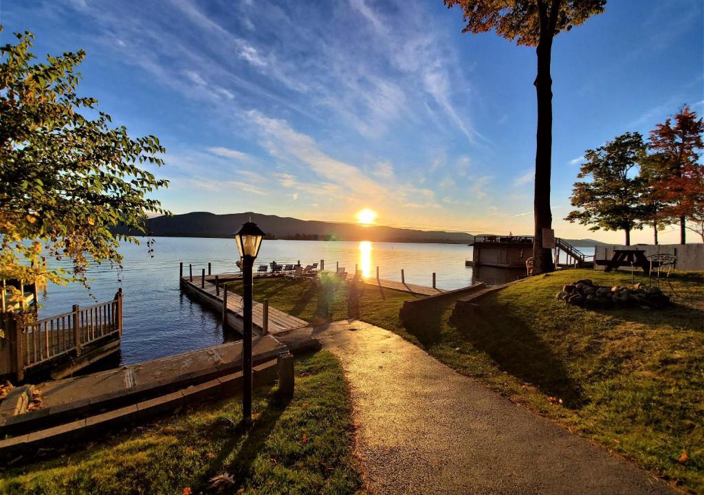 Diamond Point Hotel | Olympian Resort Motel