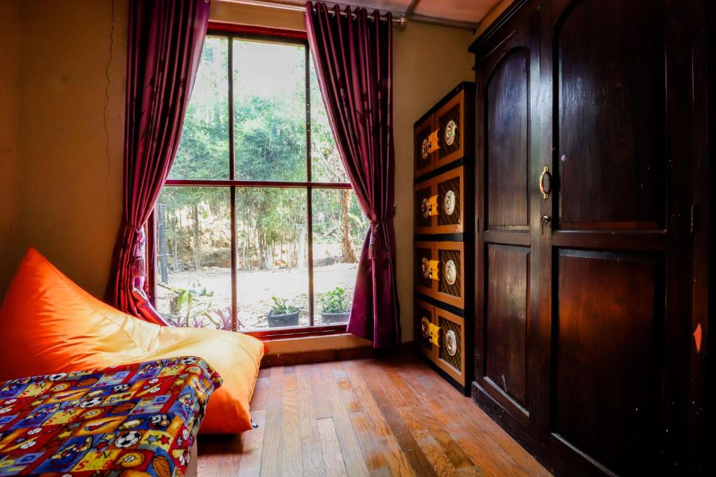 Kalirejo House | Omah Laras Homestay